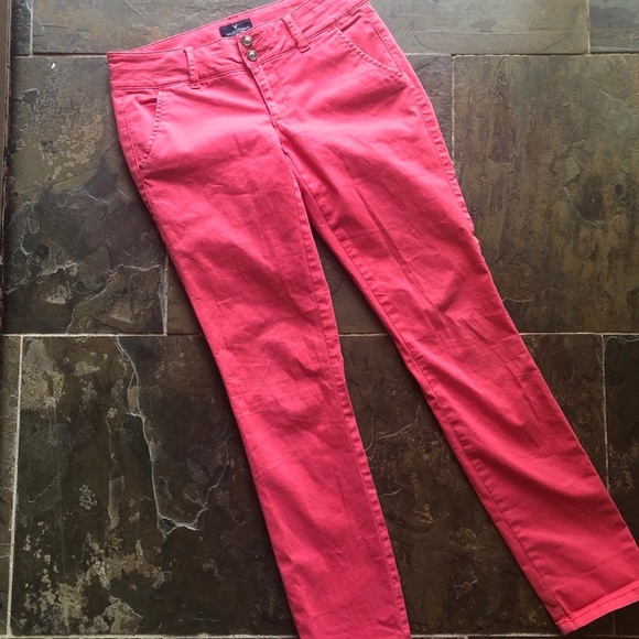 American Eagle Skinny Red Pant - Picture 2 of 5